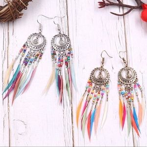 *NWT* Feather Tassel Earrings Multicolored dreamcatcher mandala w Rice Beads
